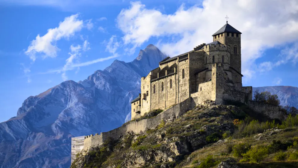 La modernisation de l'éclairage de la colline de Valère à Sion était nécessaire tant du point de vue technique et énergétique
qu’environnemental et patrimonial, selon la Ville (archives).