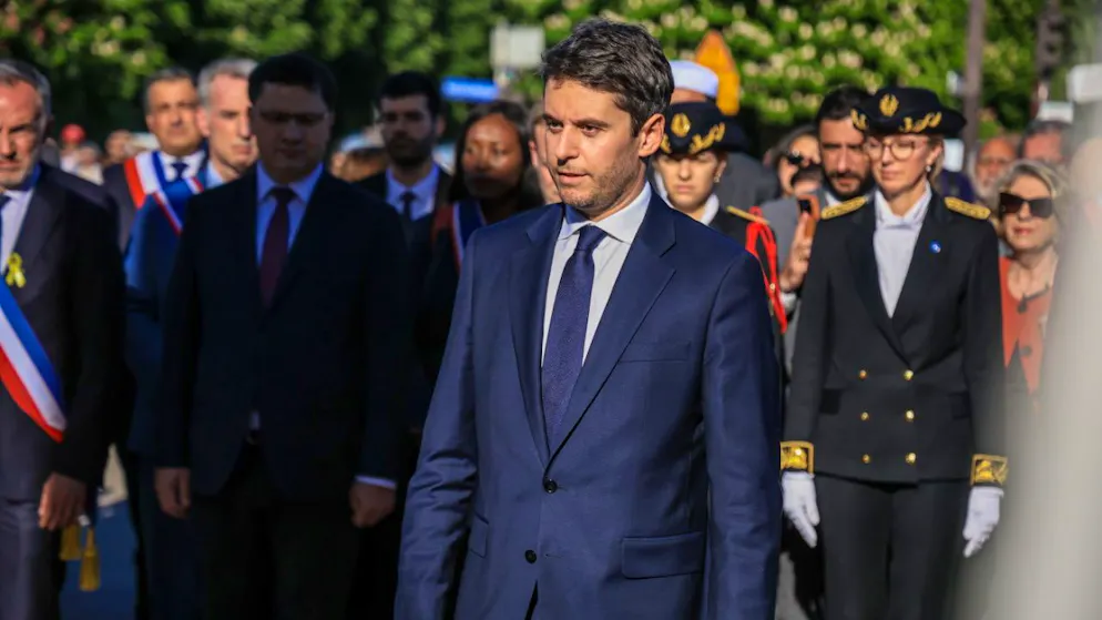 Il macroniano Attal punta all'Eliseo.