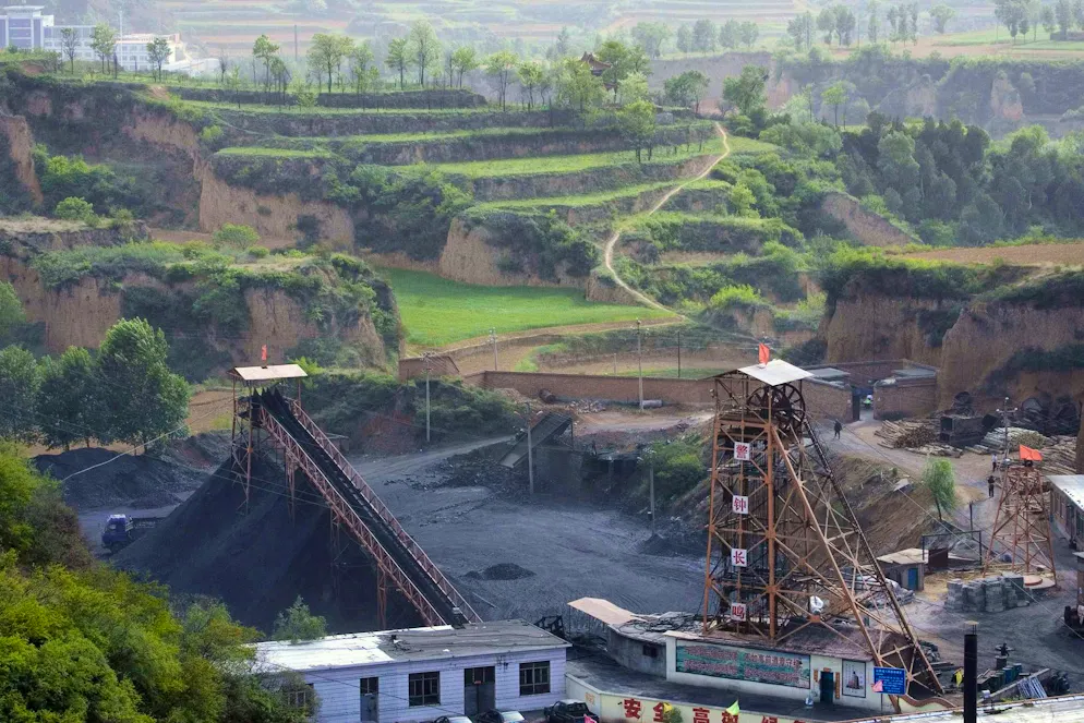 There are several coal mines in Changzhi.