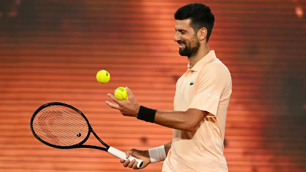Roland-Garros. Novak Djokovic cède un set mais passe au 2e tour