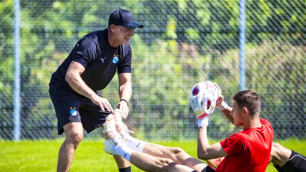 After his active career, Stiel worked as a goalkeeping coach - most recently at Grasshoppers from 2021 to 2025