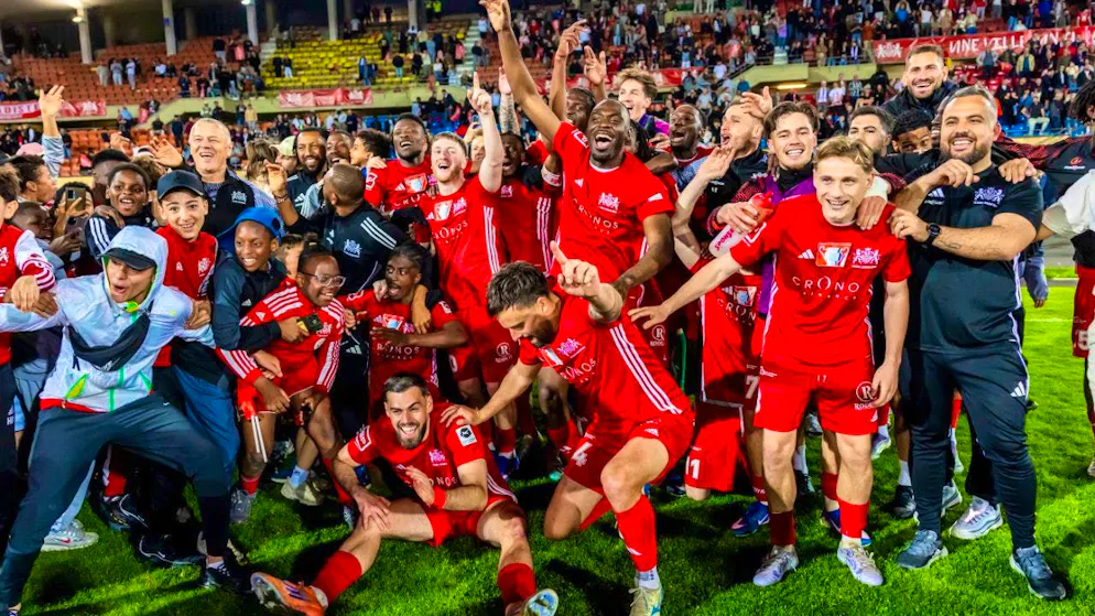 Stade Lausanne-Ouchy celebrated after beating GC - the club will now face St. Gallen in the cup final