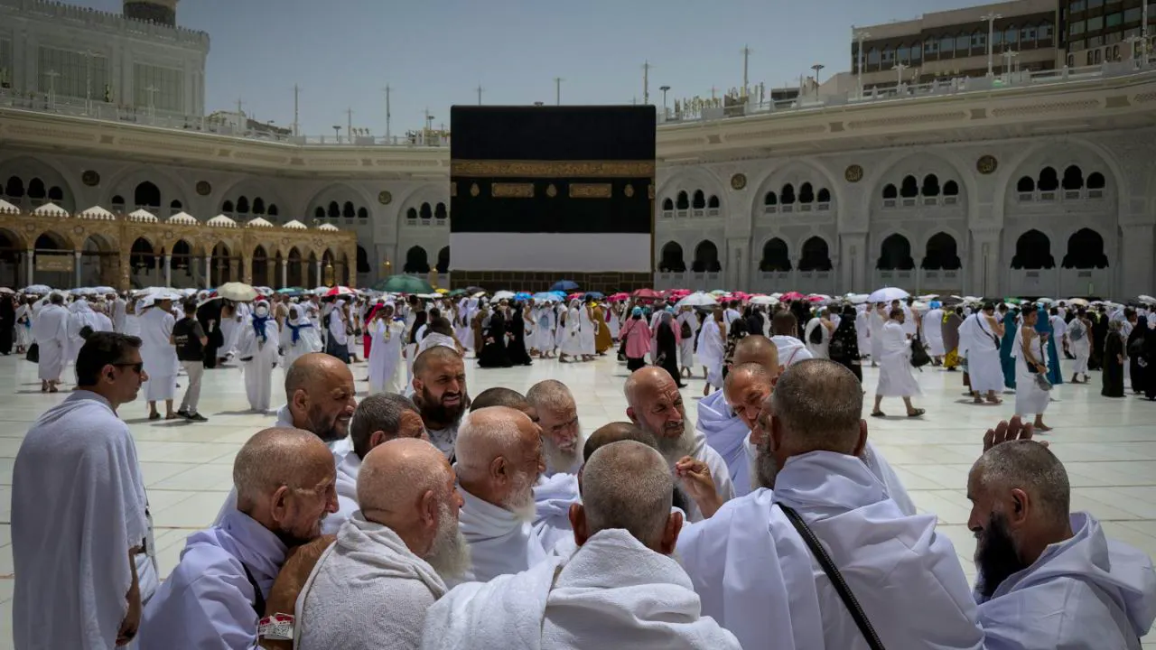 Saudi Arabia. Muslim pilgrimage Hajj begins despite Iran conflict