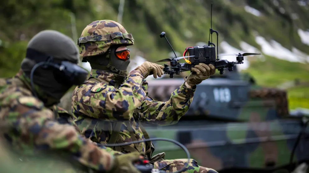 In tempi di insicurezza crescente fra la popolazione svizzera, l'esercito ritorna di moda