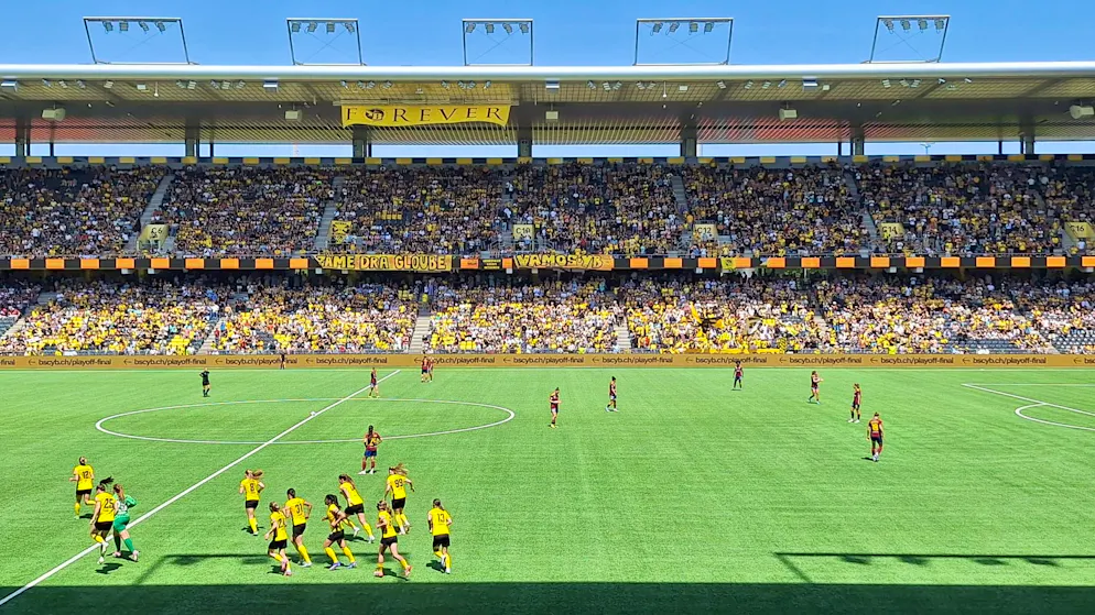 7’977 Zuschauer*innen verfolten das Final-Hinspiel im Wankdorf – die meisten davon drückten YB die Daumen.