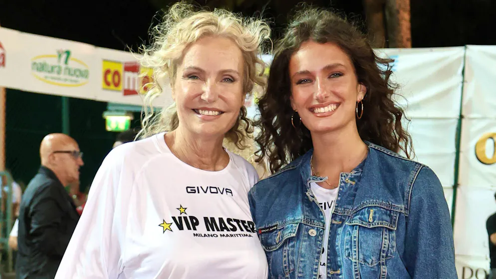 Liala Antonino con la figlia di Licia Colò.