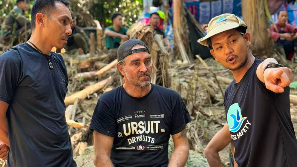 Miracle after a week. Rescuers find five survivors in Laos cave