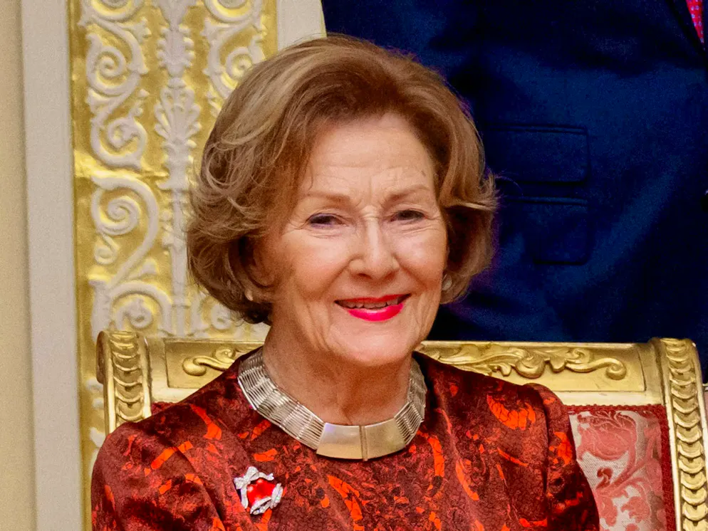 Queen Sonja of Norway went into cardiac fibrillation for the second time in a short space of time.