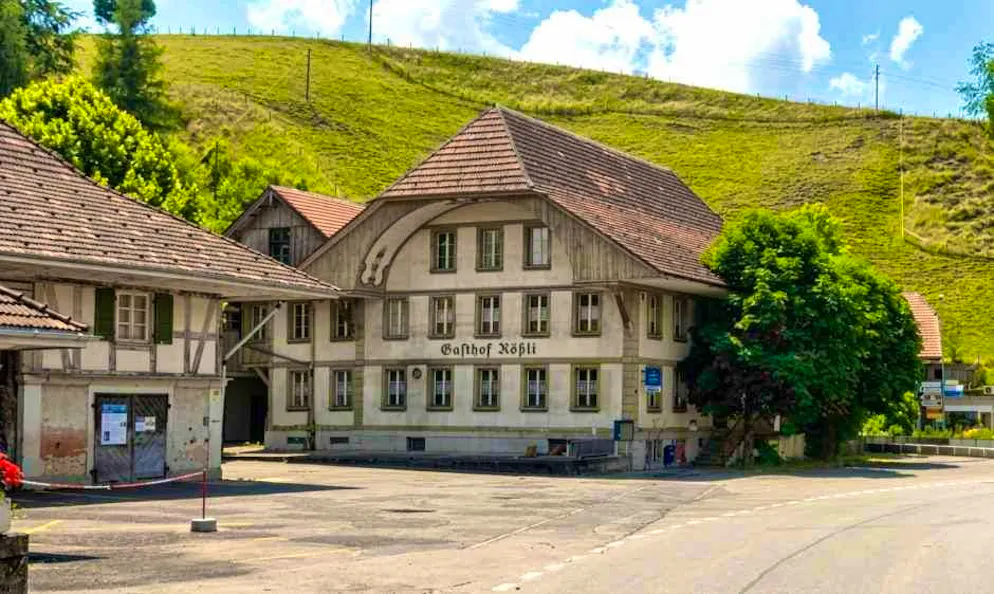 The Rössli inn in Wasen is being put up for auction for the third time.
