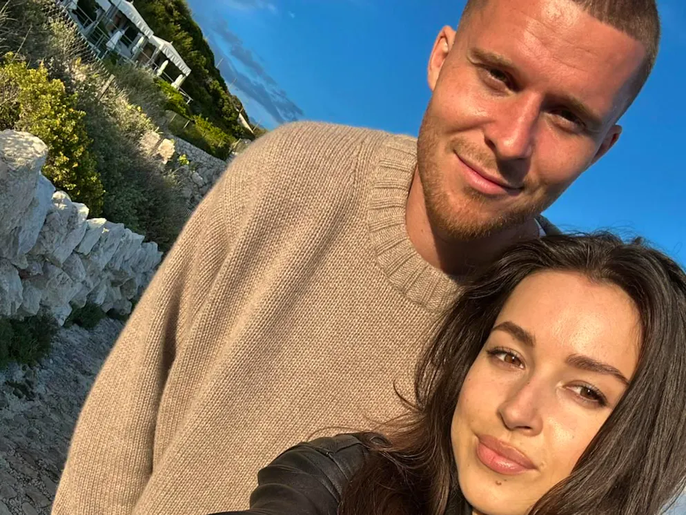 Im März haben Nico Elvedi und seine langjährige Freundin Alexandra geheiratet, vor der WM waren sie für ein paar Tage zusammen in Nizza. 