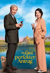 Filmplakat zu Ein fast perfekter Antrag mit Mann, Frau und Hund vor einer malerischen Stadtkulisse am Wasser.