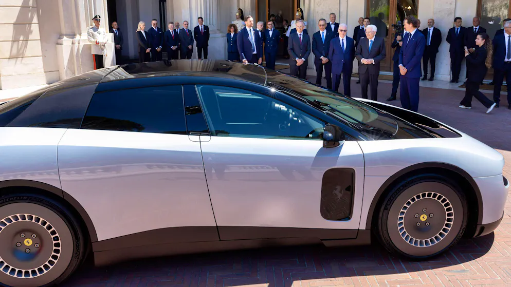 La Ferrari Luce a été présentée lundi et mardi à Rome à des «Ferraristi» et personnalités triés sur le volet.