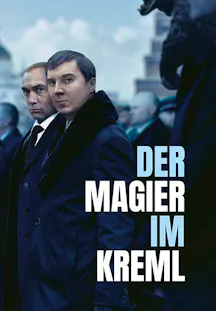 Filmplakat zu Der Magier im Kreml mit zwei Männern in dunklen Mänteln vor politischer Kulisse.