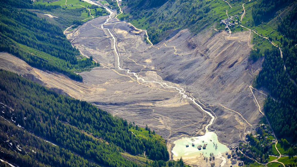 Fafleralp soon accessible again. 13 months after the landslide, new hope germinates in Blatten VS