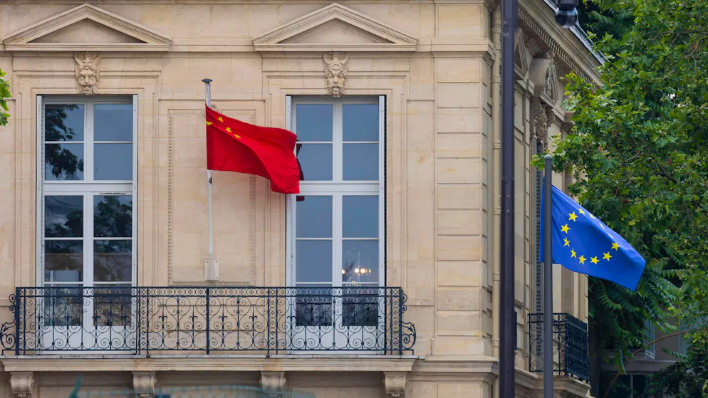 L'UE s'est engagée vendredi à agir plus fermement pour rééquilibrer sa relation économique avec la Chine (image d'illustration).