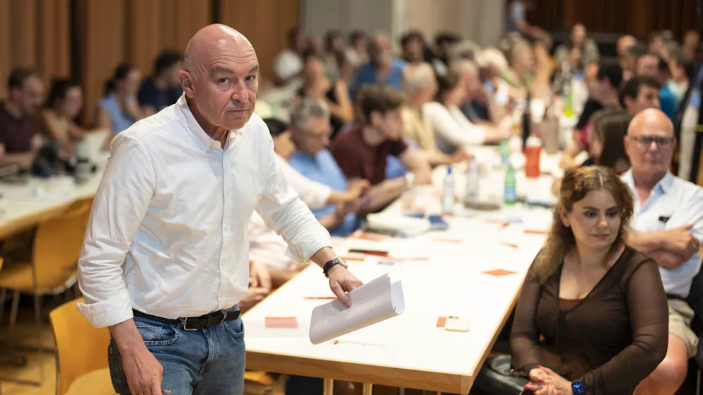 Showdown in Schwamendingen. Zurich SP refuses Council of States member Daniel Jositsch another term in office