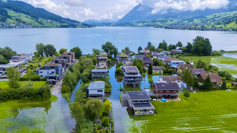 Floods, heatwaves and storms: extreme weather events as a result of climate change threaten a quarter of companies in German-speaking countries. (archive image)