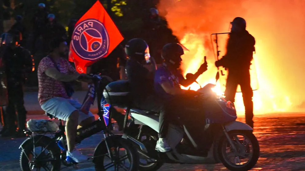 Victoire du PSG. Quarante-cinq personnes en garde à vue, la tension monte d'un cran à Paris