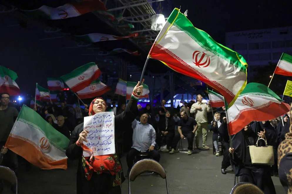 Téhéran insiste aussi pour que tout accord inclue la fin des hostilités au Liban, où Israël intensifie ses opérations contre le Hezbollah pro-iranien.