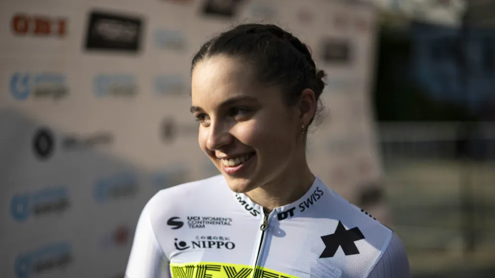 Jasmin Liechti feiert an der Bretagne Ladies Tour ihren ersten Rundfahrtensieg