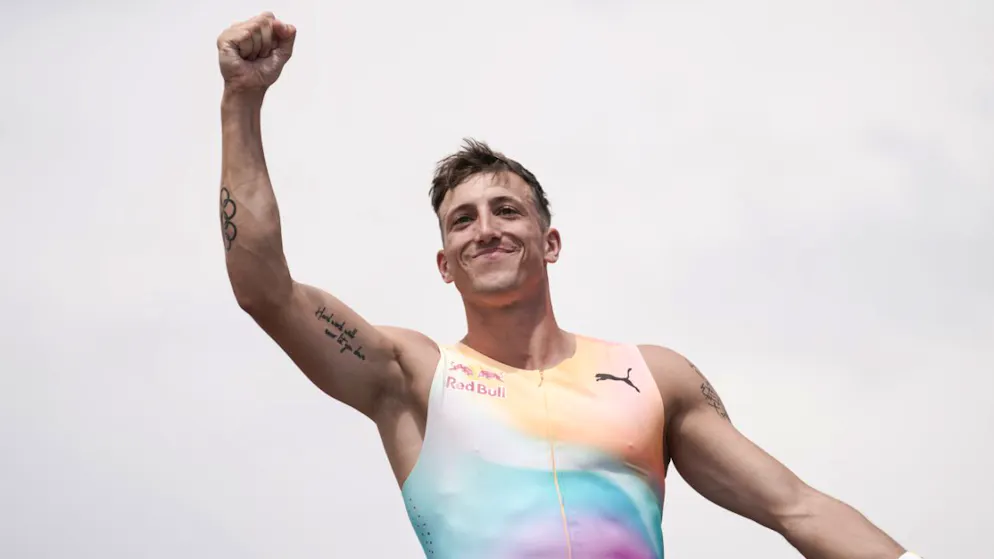 Simon Ehammer feiert in Götzis einen Schweizer Rekord