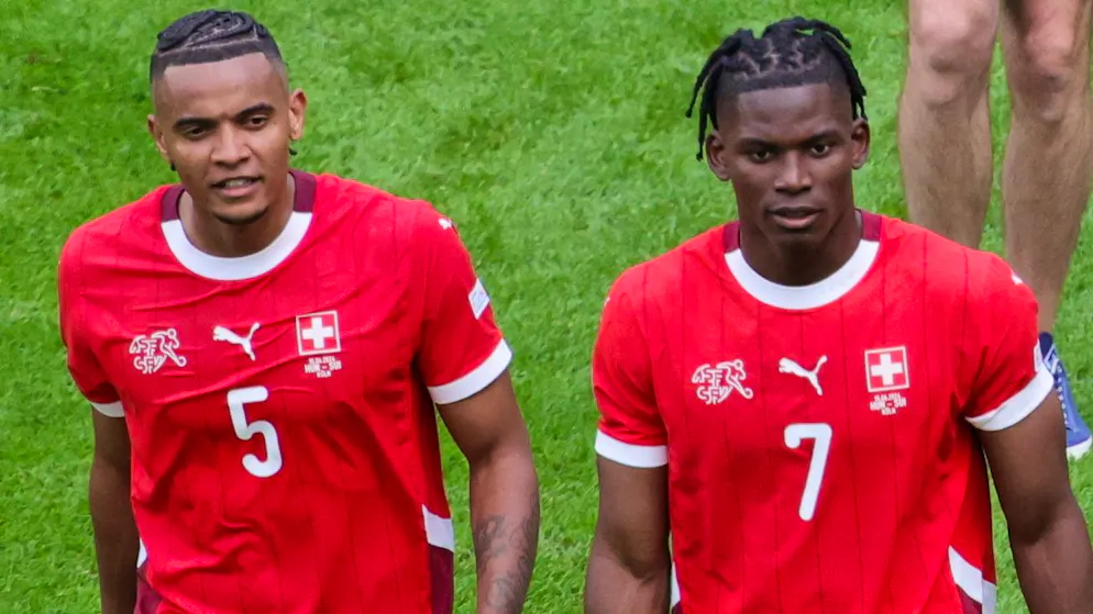 Akanji and Embolo on their decision to play for the national team. 