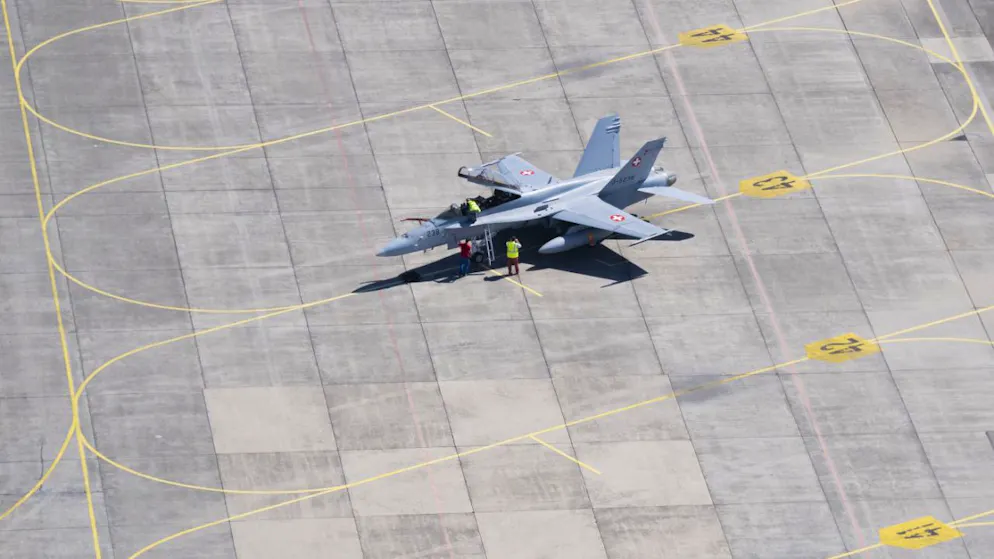 Die Kampfflugzeuge F/A-18 der Schweizer Luftwaffe haben noch nicht ausgedient. (Archivbild)