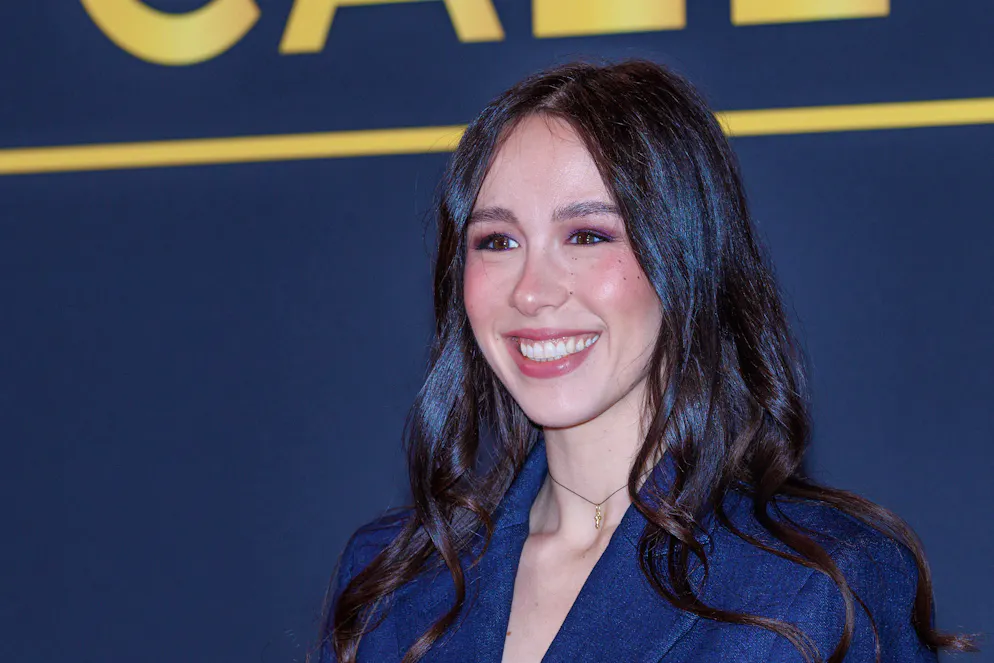 Il matrimonio è imminente per Aurora Ramazzotti: si sposerà il 4 luglio.