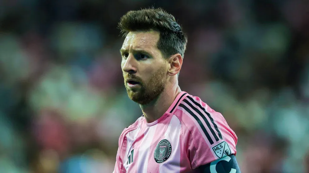 Lionel Messi ist einer von drei Spielern, die zum sechsten Mal an einer WM dabei sind