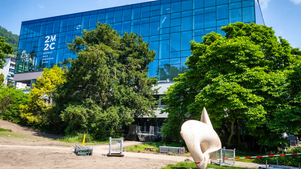 A l'ouest du 2M2C, le Paloma transformera le Parc Vernex en véritable beach club durant le Montreux Jazz Festival, soit à la fois restaurant, lounge balnéaire et cocktail bar.