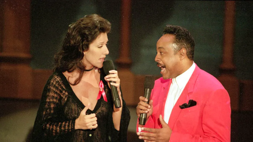 Peabo Brison e Celine Dion interpretano «Beauty and the Beast» ai Grammy Awards del 1993. (foto d'archivio)