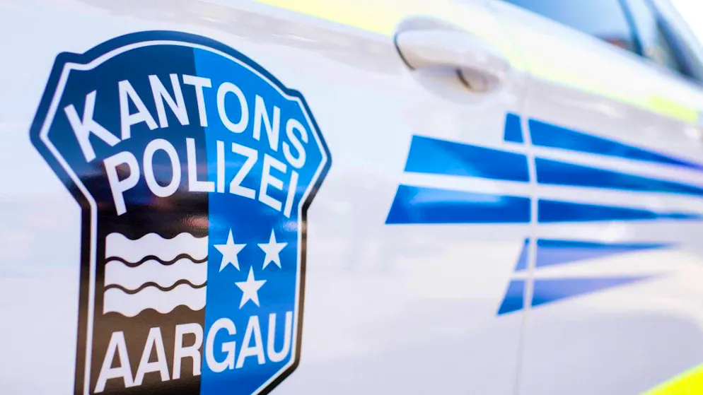 A man has killed his partner in a housing estate in Birr AG. The emergency call to the police was made by one of the children present. (symbolic image)