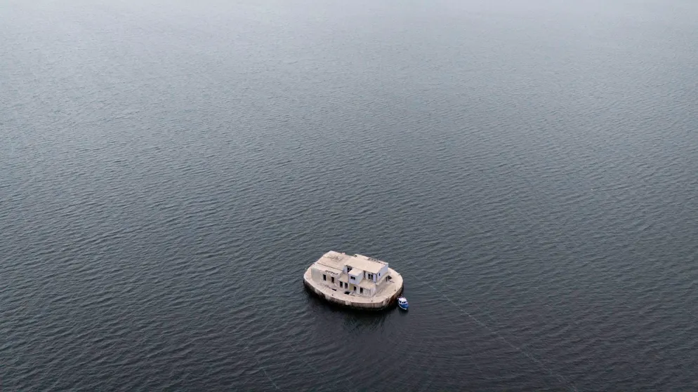Mit Vogelkot und Rost: Mini-Insel vor Rügen wird versteigert – Gallery. Abgelegen und nur über den Seeweg erreichbar – was mit der Insel passiert, entscheidet der Käufer.