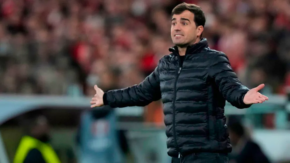 Nouveau visage sur le banc. Carles Martinez quitte Toulouse pour entraîner Leverkusen