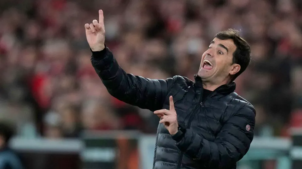 Carles Martinez ist der neue Trainer von Bayer Leverkusen