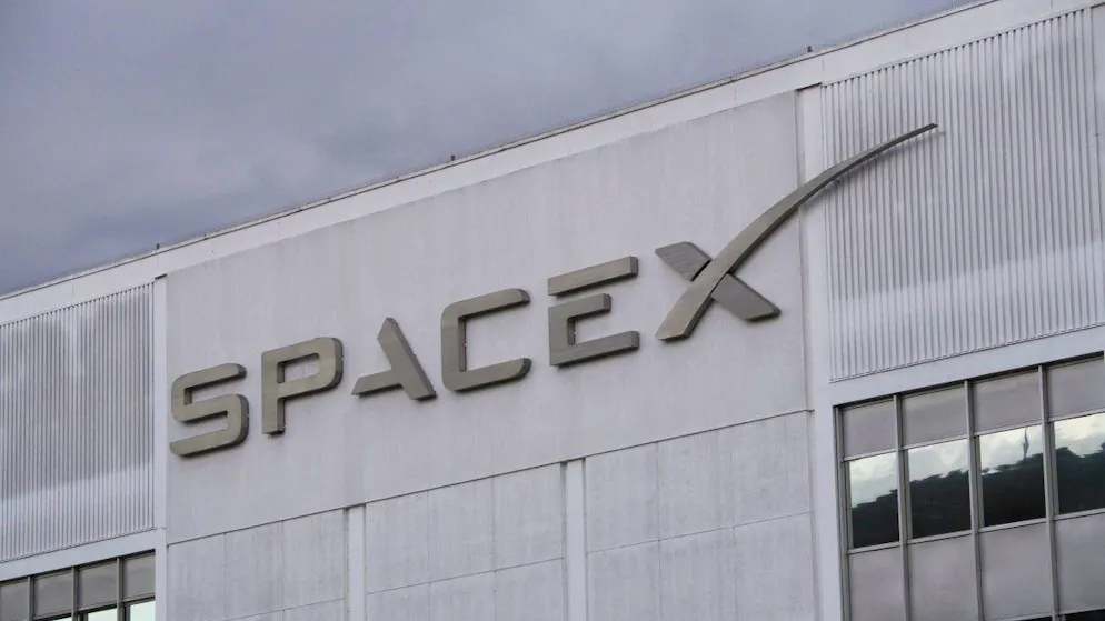 Un contrat à 920 millions. Google louera 110'000 puces Nvidia à SpaceX pour accélérer sa stratégie IA