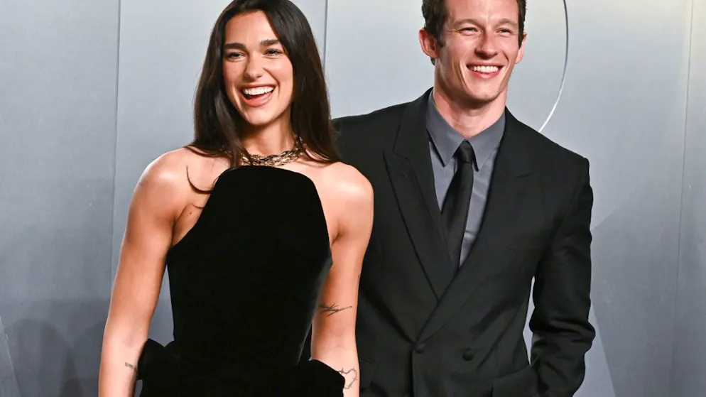 «Toutes sortes de médias sont arrivés». La Sicile se prépare au mariage de Dua Lipa avec Callum Turner