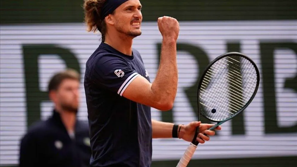 Tennis. Zverev in finale al Roland Garros, battuto Mensik in 4 set
