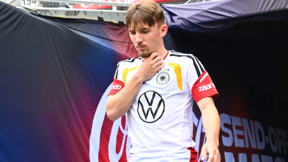 World Cup ticker. No US visas for several Iranian officials ++ Germany must do without Karl