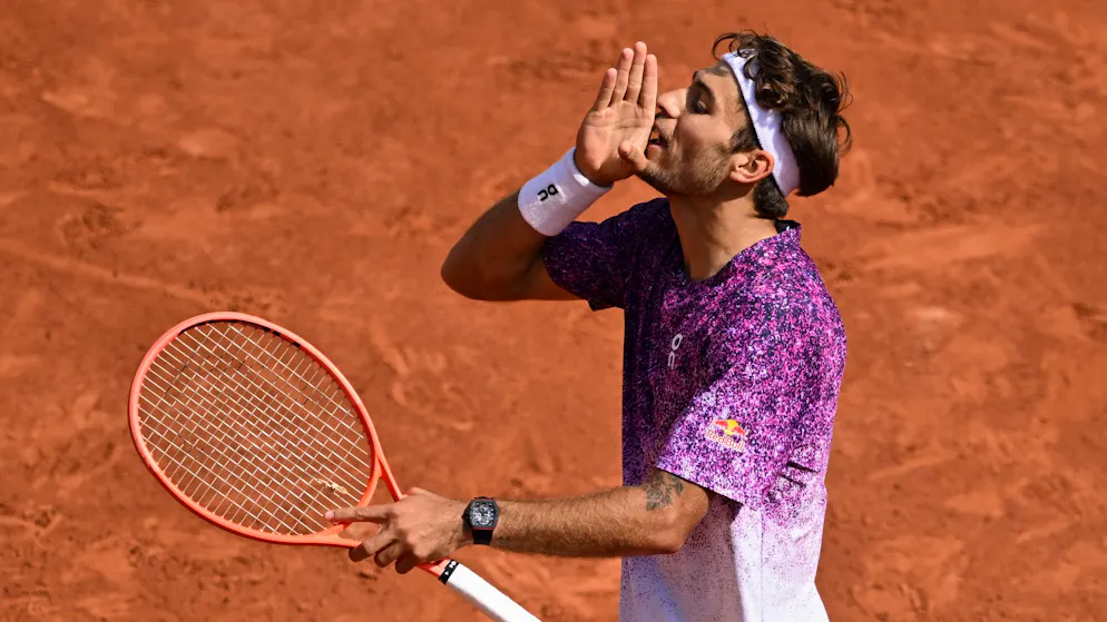French Open in the ticker. Cobolli wins the second set and levels the match