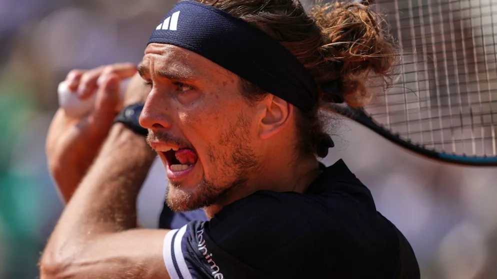 French Open in the ticker. Zverev concedes the rebreak and is behind in the fourth set