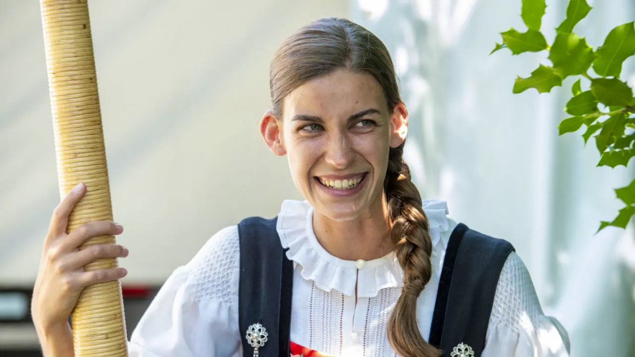 Miscellaneous. A festival in Altdorf shows what folk music is all about