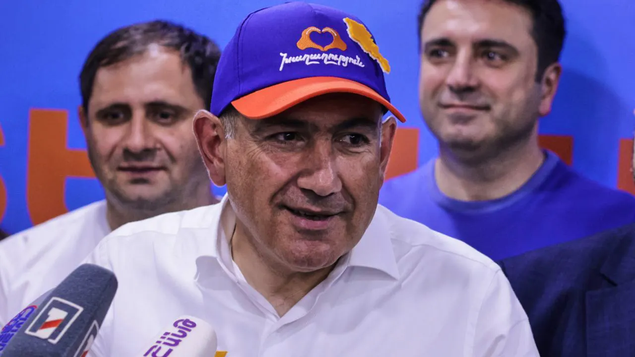 Politik. Armenien bleibt nach der Wahl auf Kurs Richtung Westen
