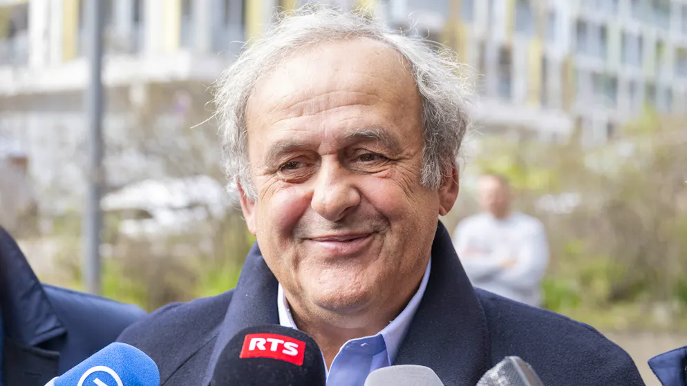 «Je ne vais pas lâcher ces gens». La guerre Platini-Infantino repart devant les tribunaux
