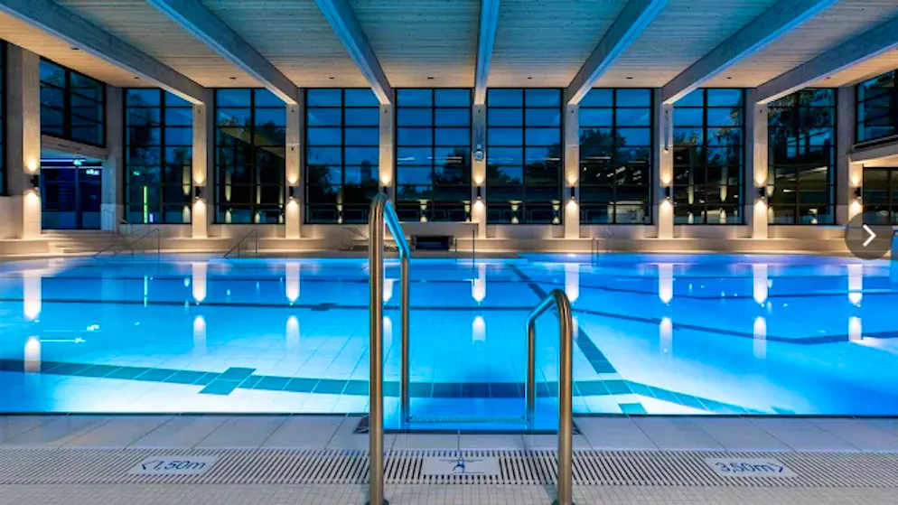 Drama in Glattbrugg ZH. Boy (7) pulled unconscious from indoor pool