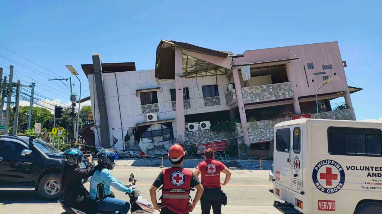 Latest news. At least 15 dead in severe earthquake in the Philippines
