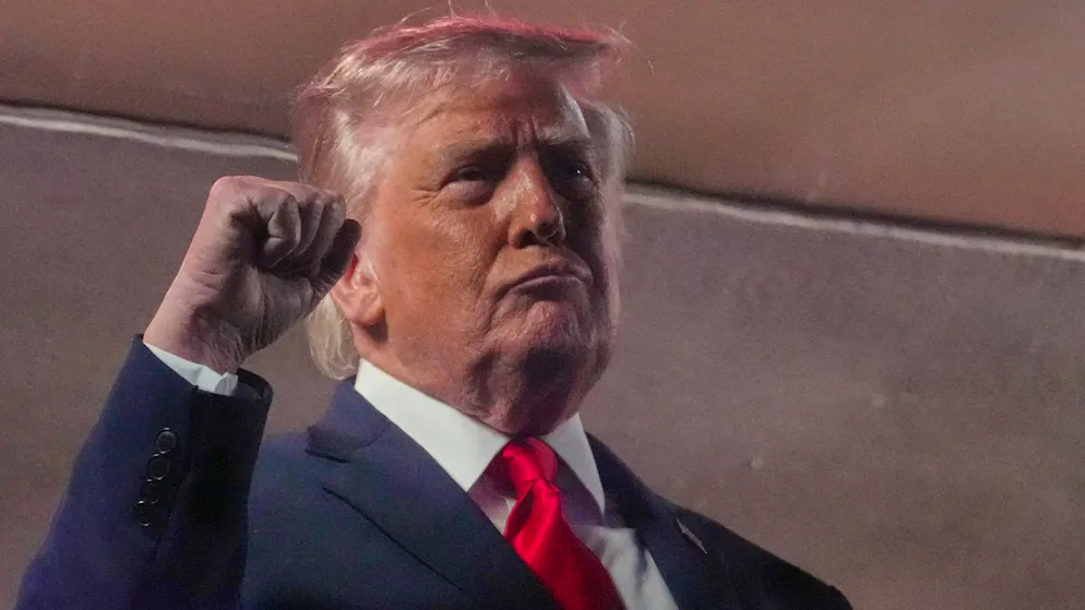 Un brin de mauvaise foi ?. Trump hué à New York : «C'était surtout des encouragements, il me semble»
