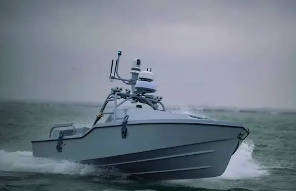 US-Armee rettet Heli-Crew mit Roboterboot nahe Hormus
