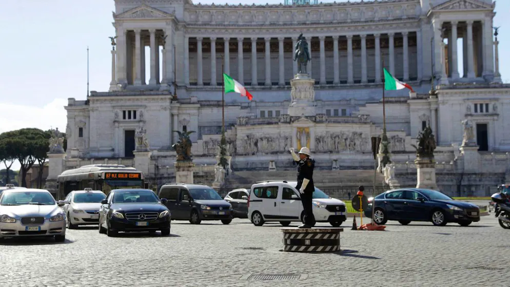 100-Euro-Falle in den Ferien. Einmal falsch abgebogen – schon flattert die Busse aus Italien ins Haus