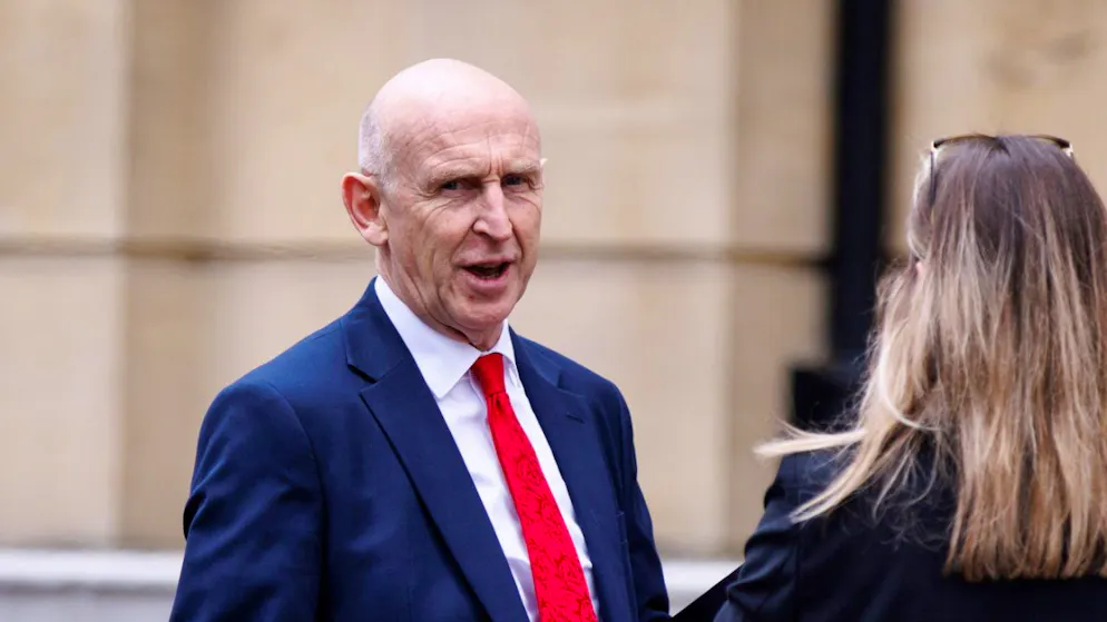 Regno Unito. Il ministro della Difesa britannico si dimette: «Poche risorse per forze armate»